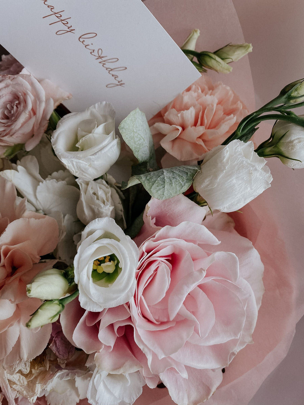 Pastel bouquet with a birthday greeting