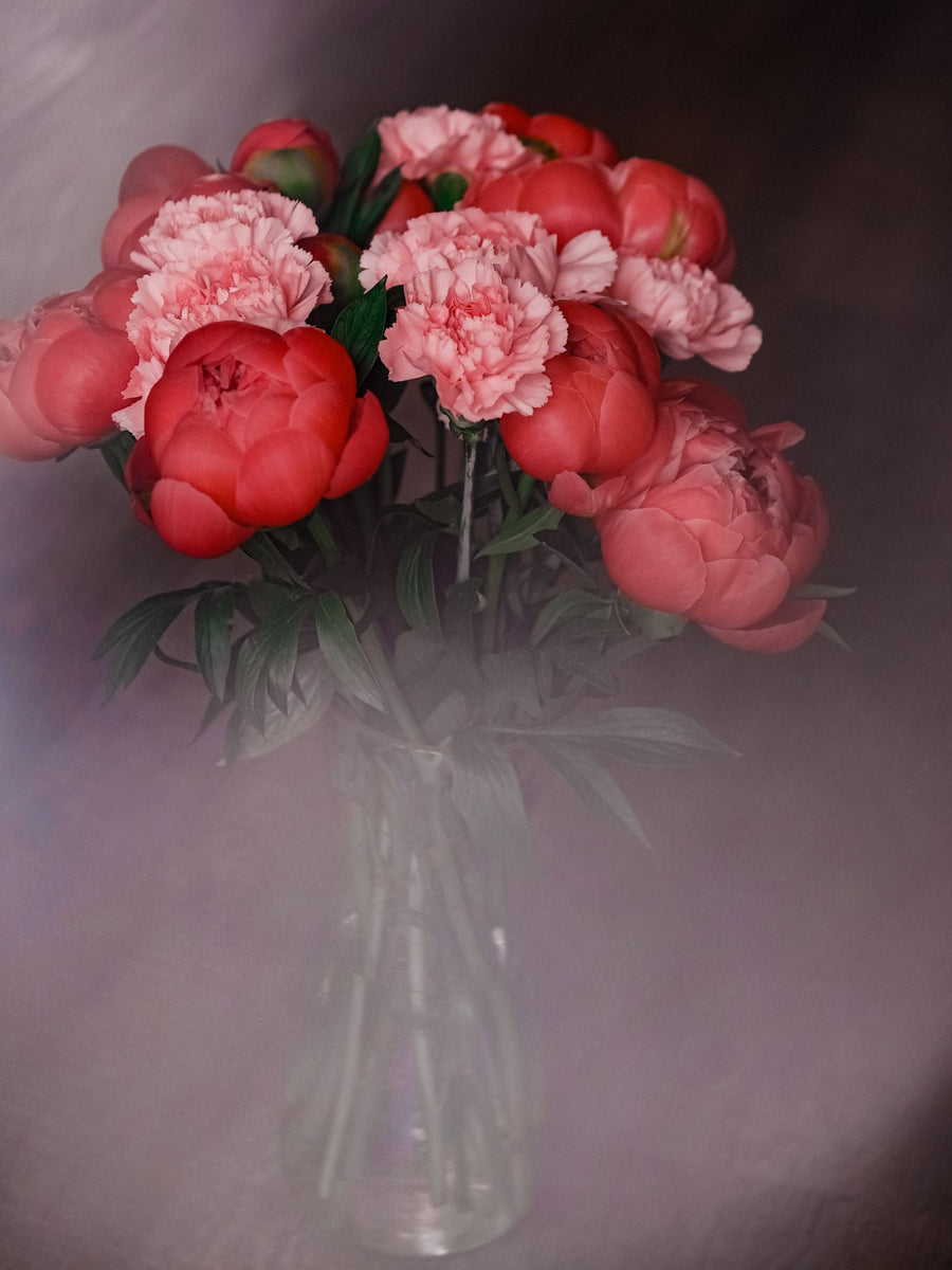 Clear Ribbed Round Vase — 20 cm