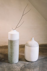 Reference: vase category and sculptural shapes; smoked ribbed glass model not shown.